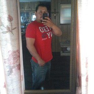 Meet your Posher, Ramiro